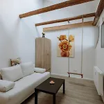 Modern Elegance Lofts - Wohnen Auf Zwei Ebenen Διαμέρισμα