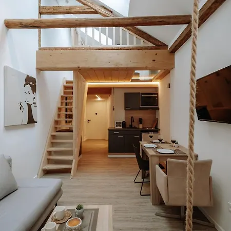 アパート Modern Elegance Lofts - Wohnen Auf Zwei Ebenen *