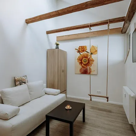 Modern Elegance Lofts - Wohnen Auf Zwei Ebenen アパート