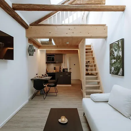 Modern Elegance Lofts - Wohnen Auf Zwei Ebenen