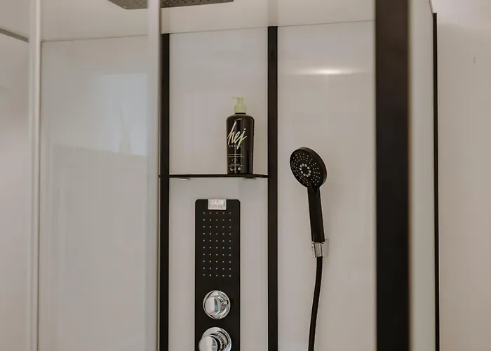 Modern Elegance Lofts - Wohnen Auf Zwei Ebenen Apartman Passau